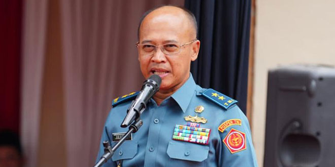 Mayor Teddy Hanya Ajudan, Tidak Mewakili Institusi TNI Menurut Kapuspen – Waspada Online