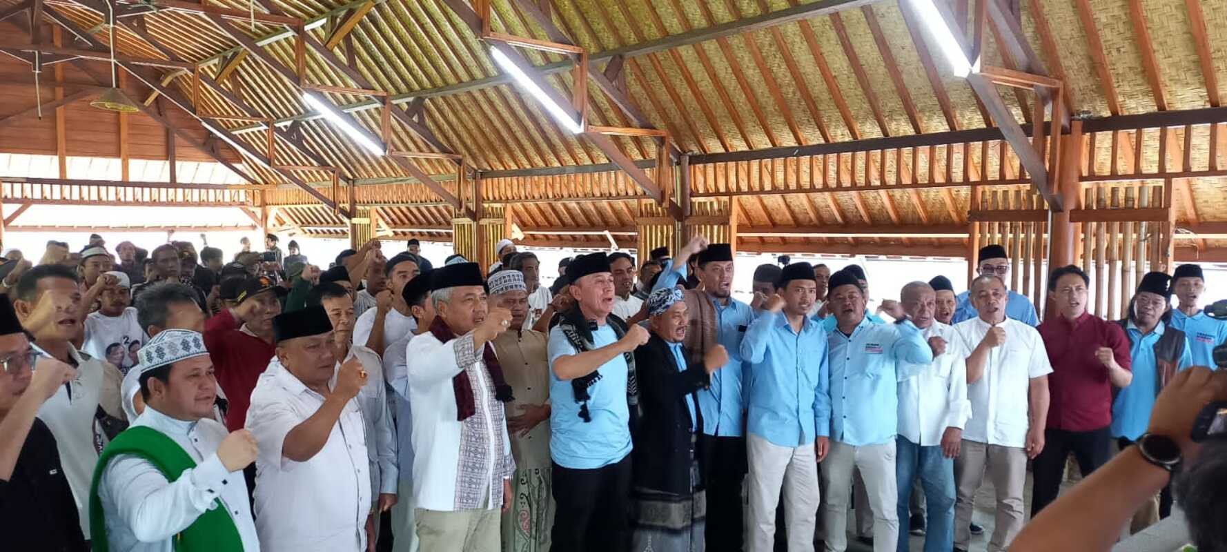 Iwan Bule Mendapat Dukungan Ratusan Ajengan Muda di Ciamis untuk Maju ke Senayan dengan Lebih Mantap