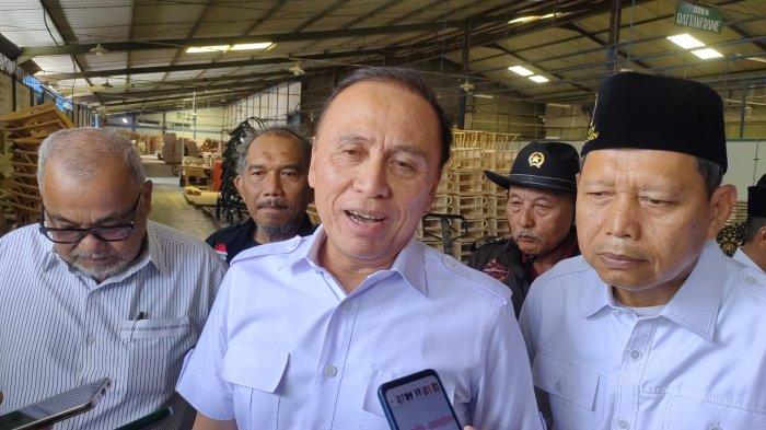 Mochamad Iriawan Sumbangkan Dua Mobil Gratis ke Masyarakat Pangandaran untuk Bantuan