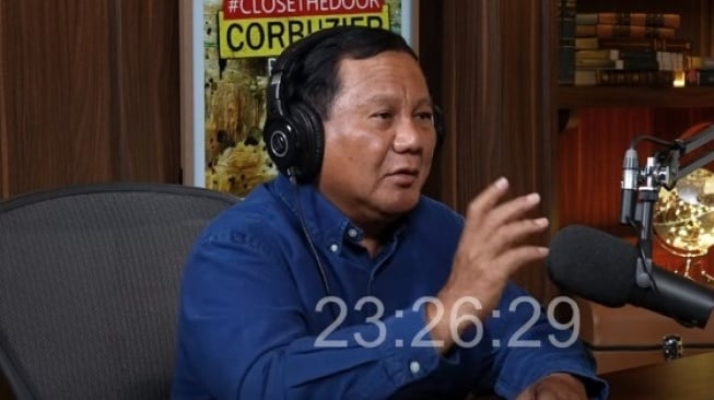 Prabowo Subianto Terkesan Ketika Diberi Gelar ‘Pak Gemoy’ oleh Anak-anak Kecil Ketika Berkunjung ke Daerah tersebut