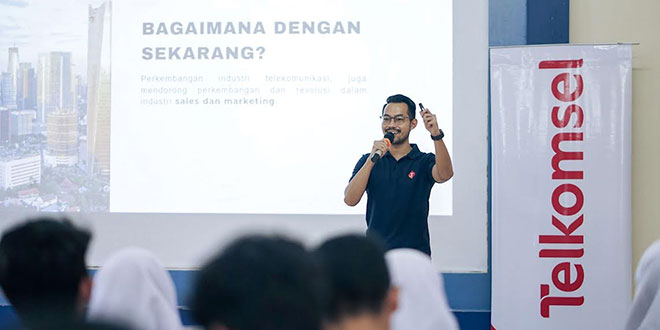 Telkomsel Meningkatkan Literasi Digital bagi Ribuan Pelajar dan Guru di Indonesia – Waspada Online