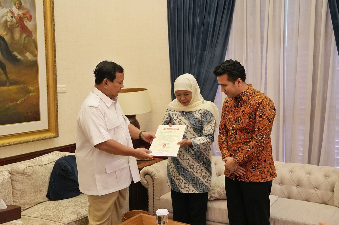 Prabowo Subianto Submits Letter of Recommendation for East Java Governor Candidate