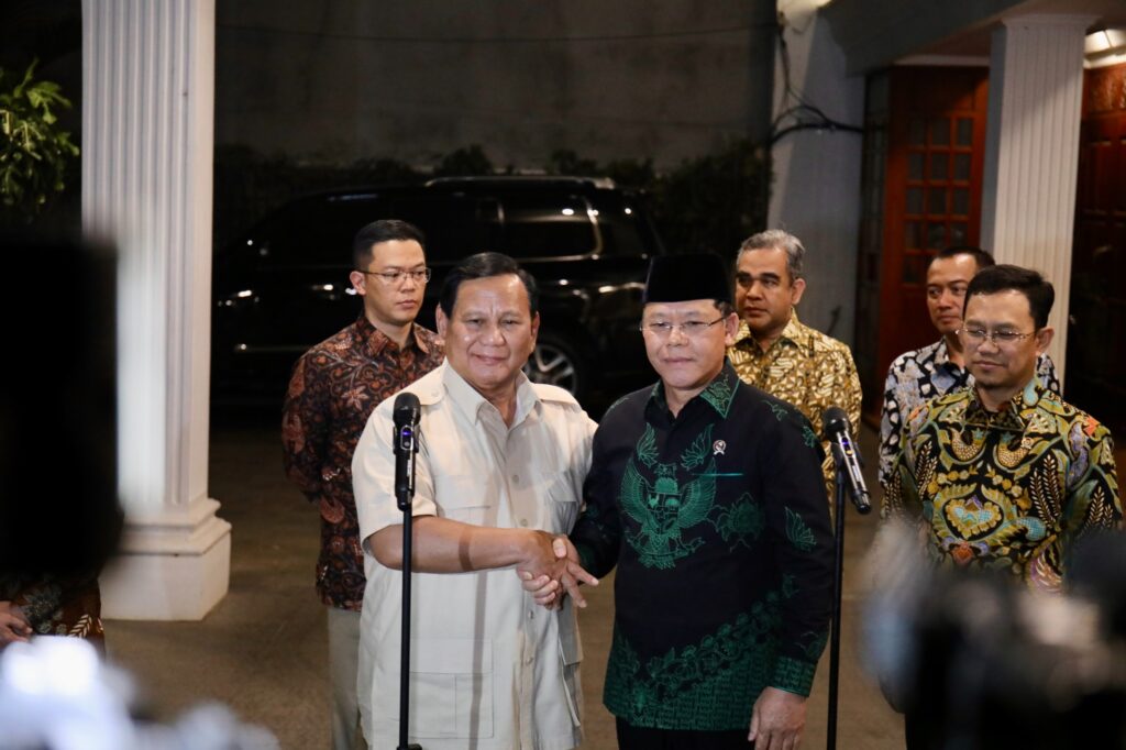 PPP Chairman Pledges Support for Prabowo-Gibran Administration During Meeting with Prabowo Subianto