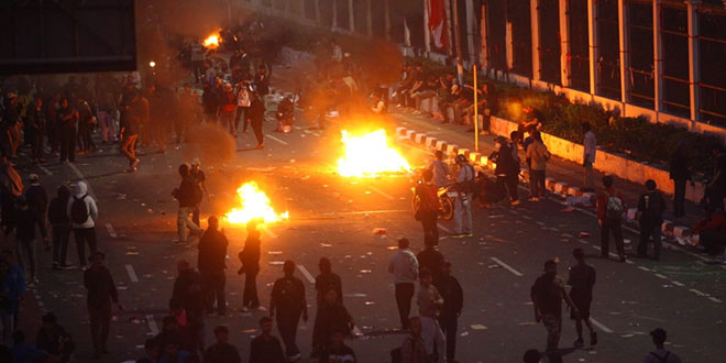 Polda Metro Jaya Menetapkan 19 Tersangka Kerusuhan Demo di Gedung DPR – Waspada Online