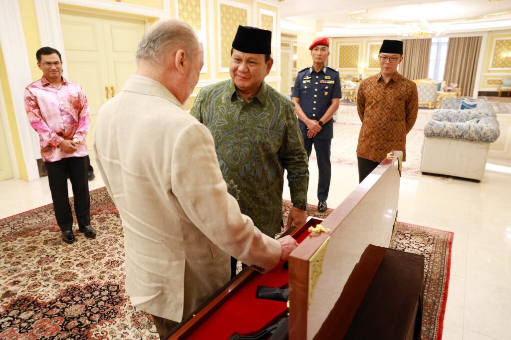 Prabowo Subianto Continues His Travels After Visiting Four Countries, Beginning with a Meeting with Sultan Ibrahim in Malaysia