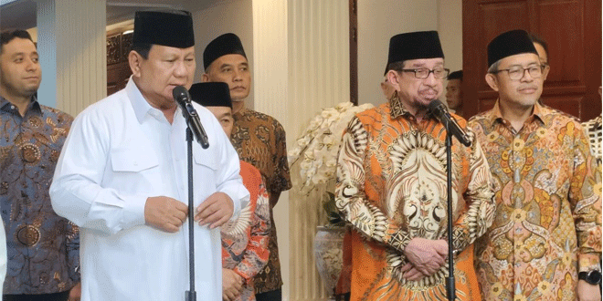 Prabowo-Salim Segaf Al-Jufri Bertukar Pantun setelah Gelar Pertemuan Tertutup – Waspada Online