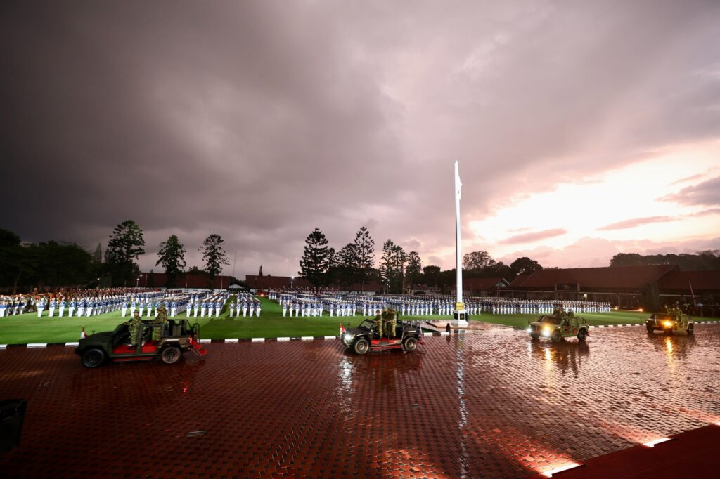 Prabowo Subianto Leads Generals in March Through the Rain: “Leaders Must Get Wet if Soldiers Are Wet”